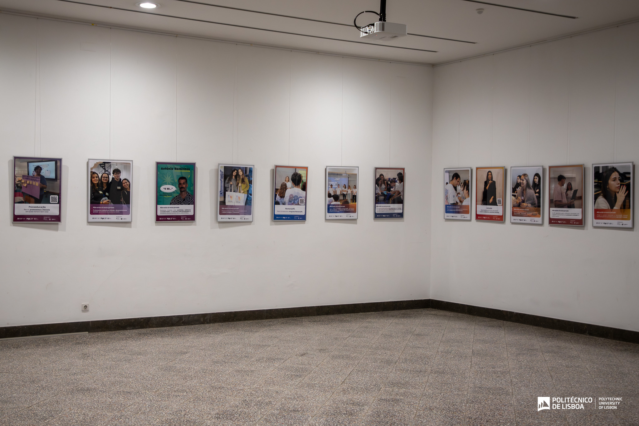 Exposição dedicada ao Programa de Promoção da Saúde Mental e Bem-Estar dos Estudantes