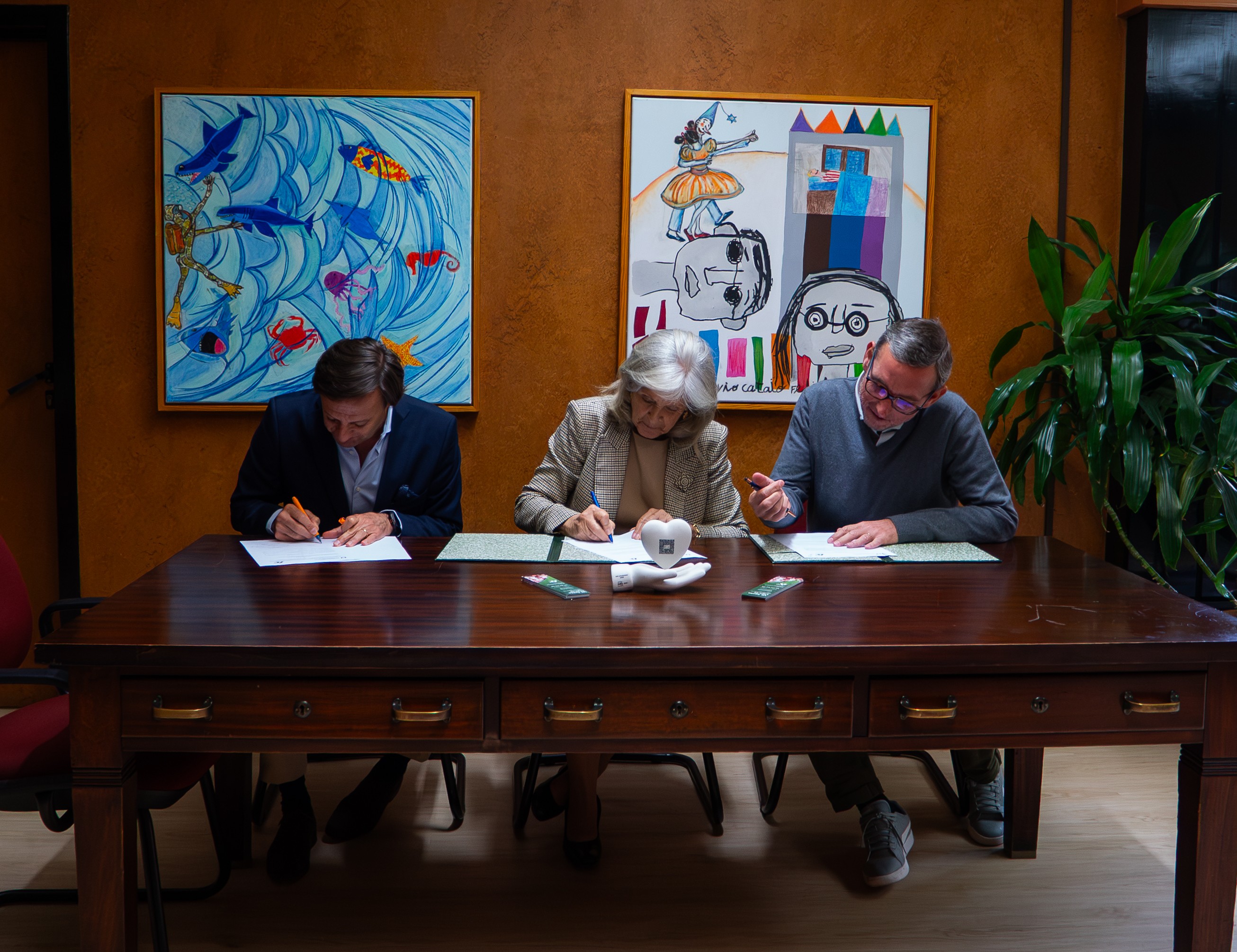 assinatura protocolo de cooperação fundação liga