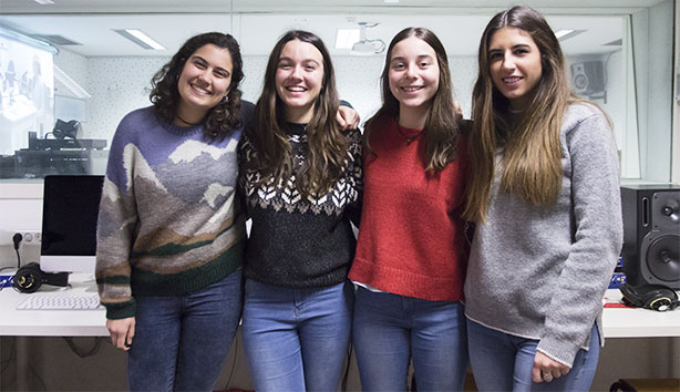 Ana Ballesteros, Elisabeth García, Violeta Peraita and Claudia Ballester.