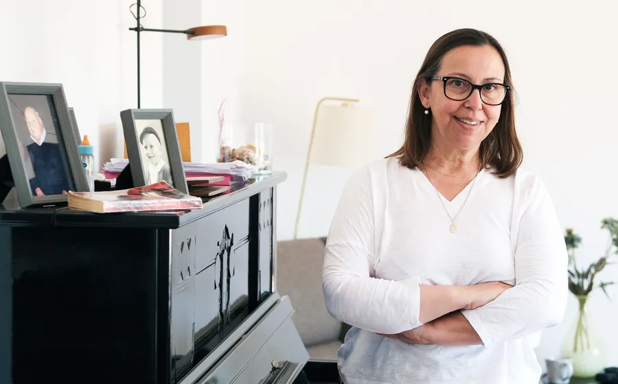 Professora Marta Rosales