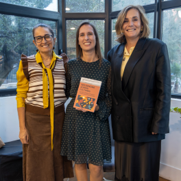 Livro sobre influenciadores digitais e comunicação multicultural apresentado no Palácio de Baldaya