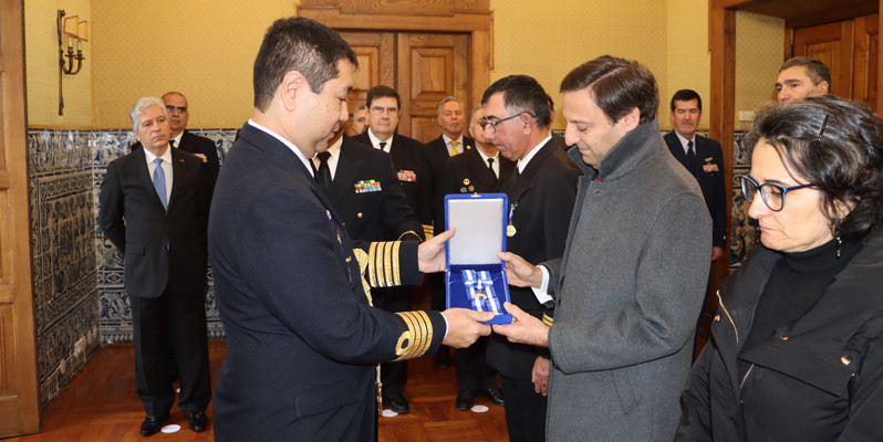 Medalha "Amigo da Marinha" (798x400) - 1