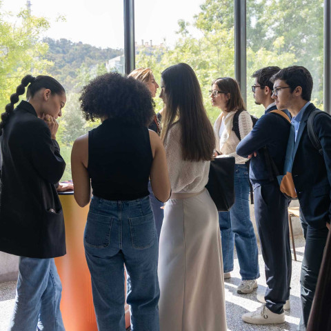 Feira de Emprego ESCS Level Up