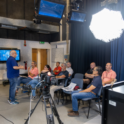formação técnica avançada em Sinais HDTV, Áudio e Vídeo