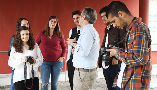 No workshop “O Fotojornalista”, os jovens puseram em prática os conhecimentos adquiridos em sala.